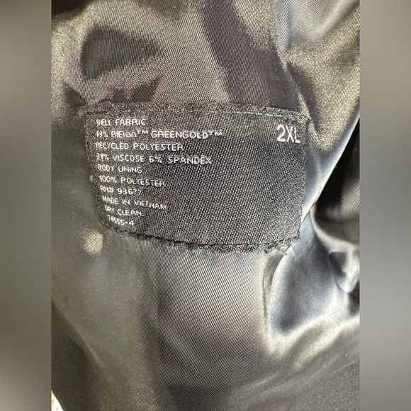 J.F J Ferrar Men’s formal black vest. Size 2XL - Picture 5 of 5